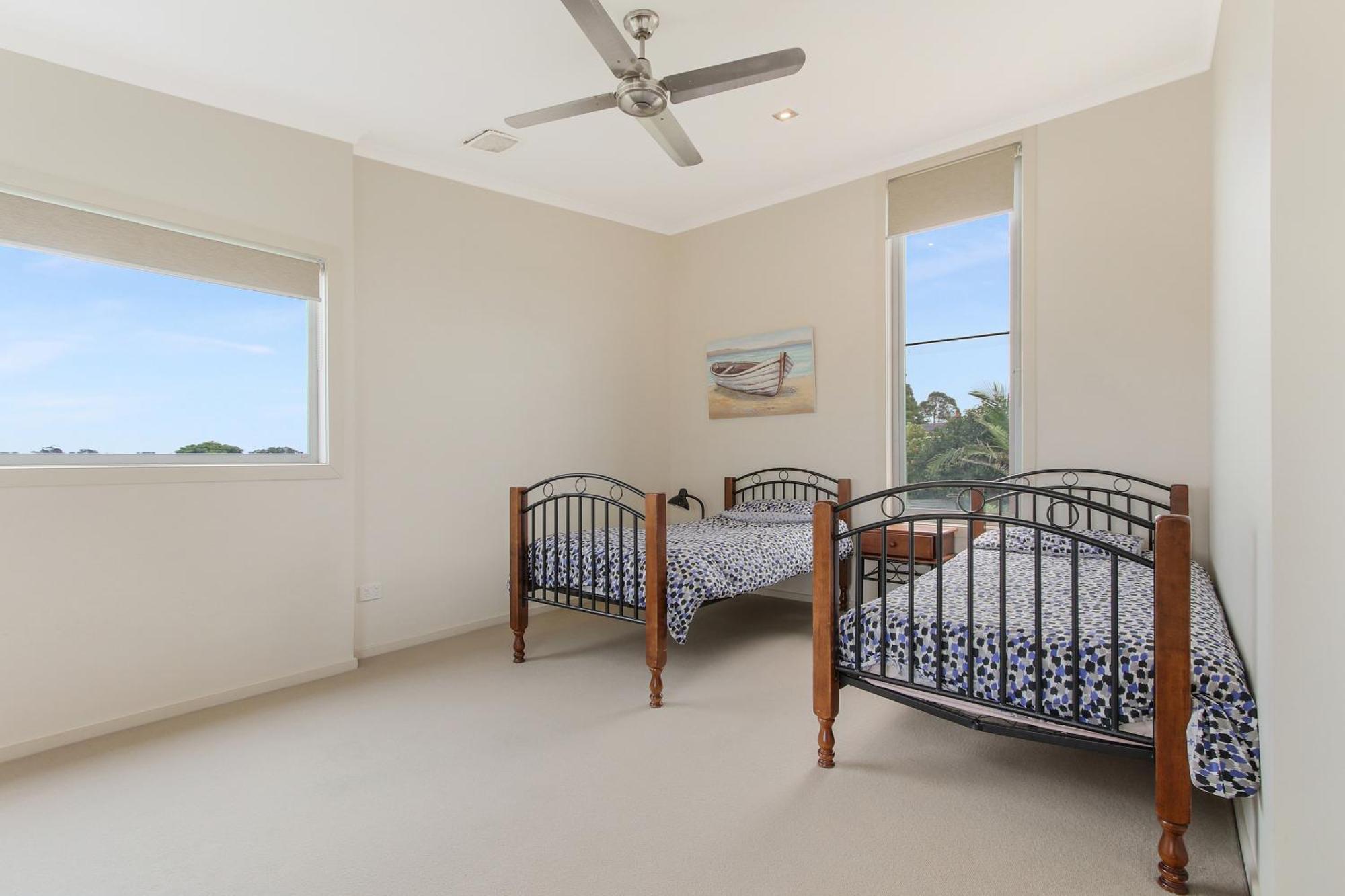Nautilus Villa Lakes Entrance Exterior photo